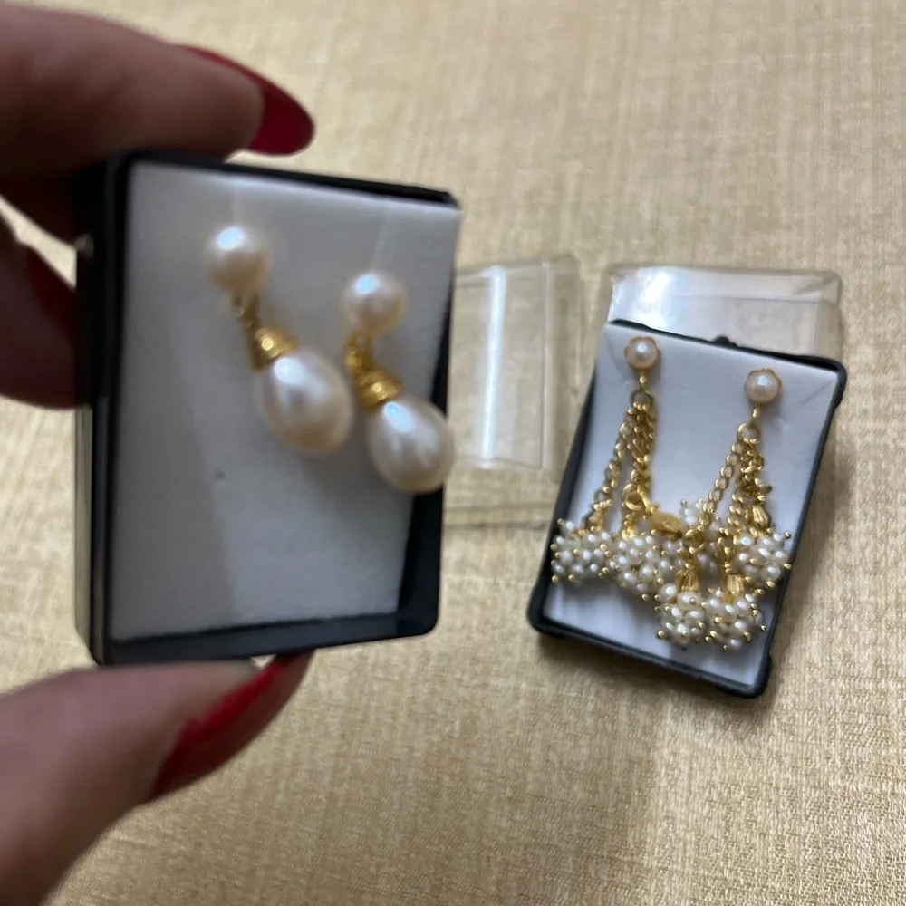 Set of Real Pearl Earrings with 18 k Gold tone Plated - Picture 7 of 12